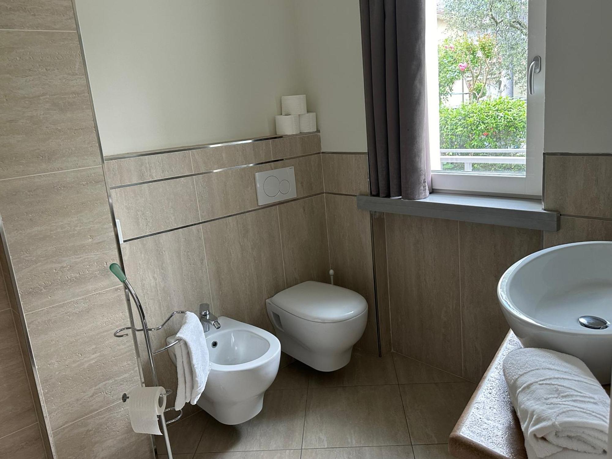 Residence Villa Dalila - Appartamento Dalila Riva del Garda Extérieur photo
