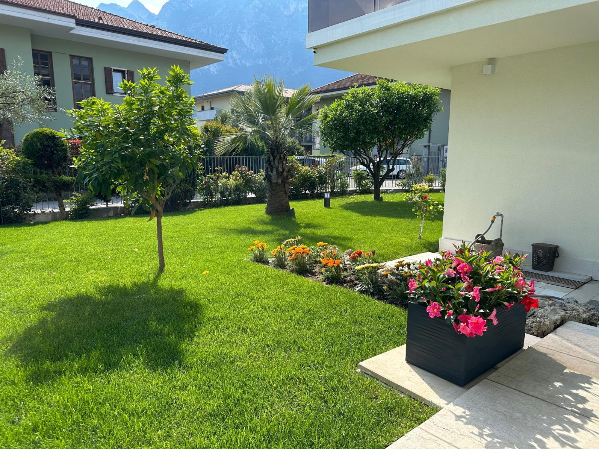Residence Villa Dalila - Appartamento Dalila Riva del Garda Extérieur photo