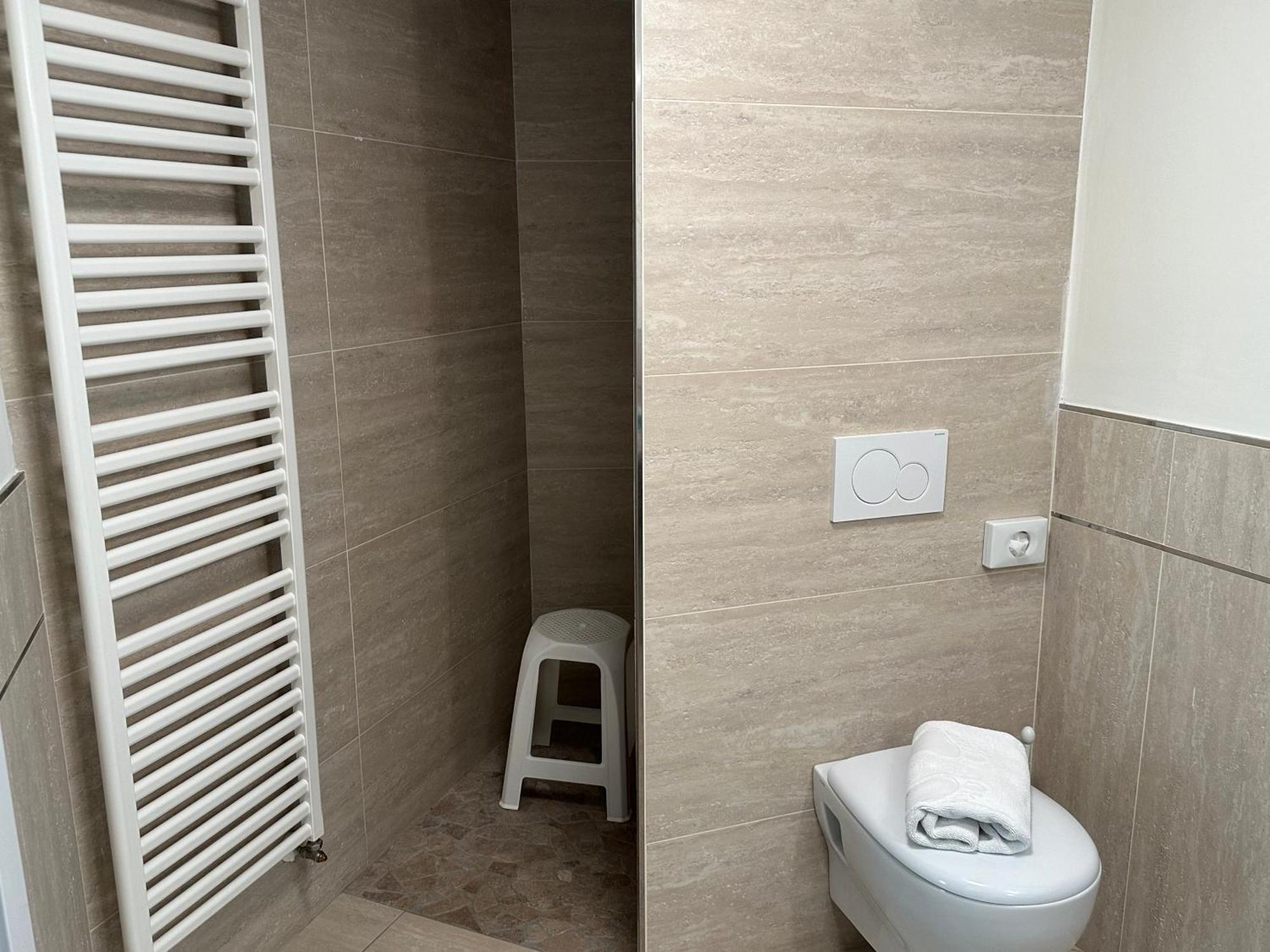 Residence Villa Dalila - Appartamento Dalila Riva del Garda Extérieur photo