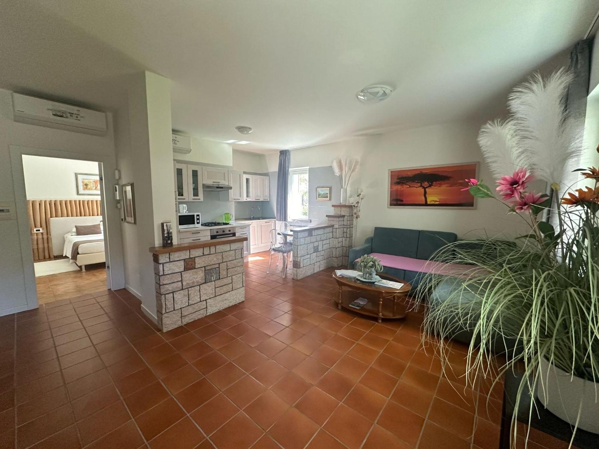 Residence Villa Dalila - Appartamento Dalila Riva del Garda Extérieur photo