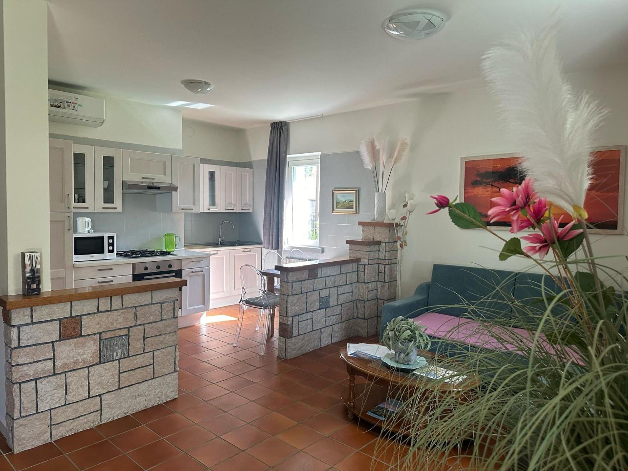 Residence Villa Dalila - Appartamento Dalila Riva del Garda Extérieur photo